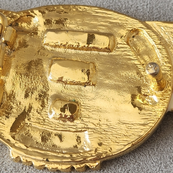 Vintage Bentley belt buckle men's golden tone cream enamel statement luxury car - Picture 8 of 8